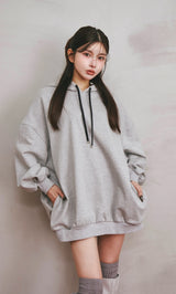 モデル：160cm（着用サイズ：FREE　着用カラー：GRY）