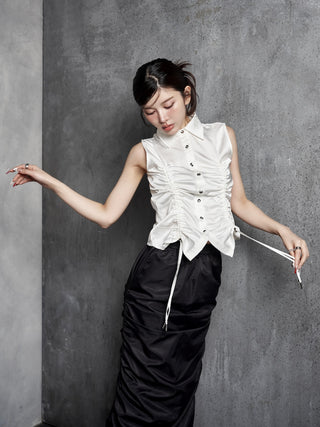 モデル：160cm（着用サイズ：FREE　着用カラー：WHT）