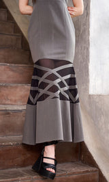 モデル：160cm（着用サイズ：FREE　着用カラー：GRY）