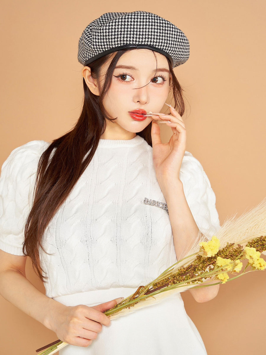 モデル：160cm（着用サイズ：FREE　着用カラー：WHT）