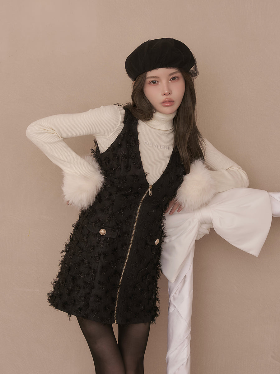 モデル：160cm（着用サイズ：S　着用カラー：BLK）
