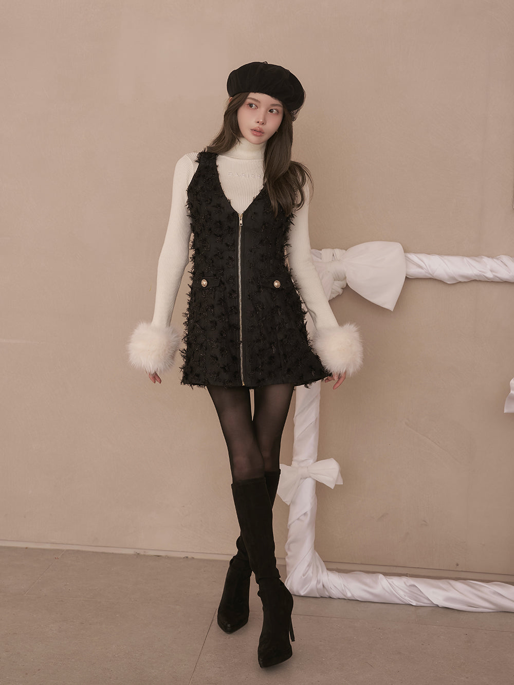 モデル：160cm（着用サイズ：FREE　着用カラー：IVO）