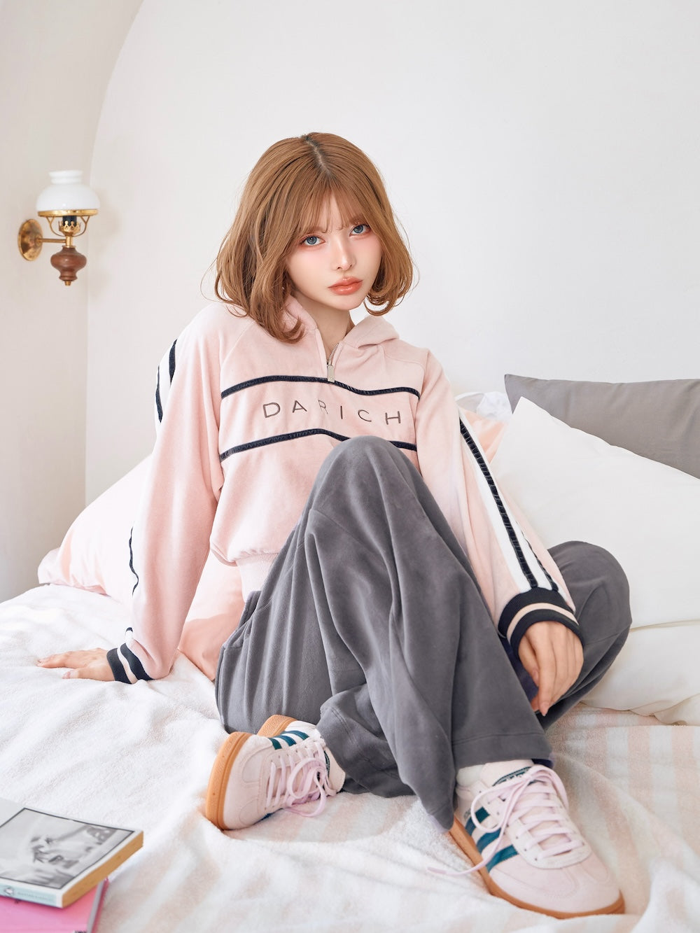 モデル：160cm（着用サイズ：FREE　着用カラー：PNK）