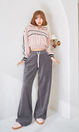 モデル：160cm（着用サイズ：FREE　着用カラー：C-GRY）