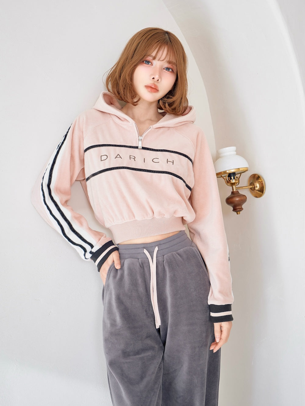 ラインベロアショートフーディ