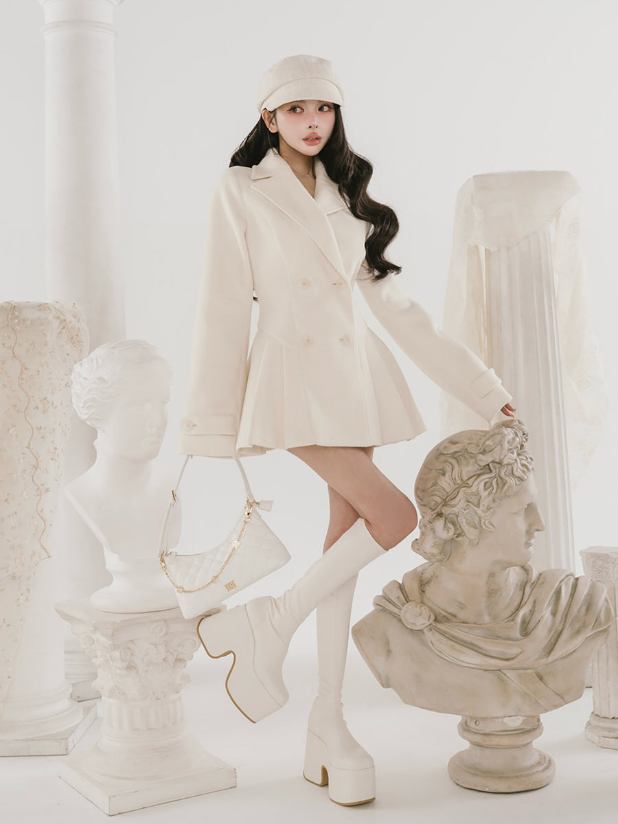 モデル：160cm（着用サイズ：FREE　着用カラー：IVO）