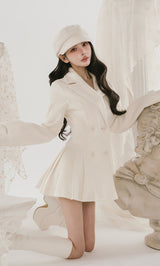 モデル：160cm（着用サイズ：FREE　着用カラー：IVO）