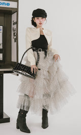 モデル：160cm（着用サイズ：FREE　着用カラー：IVO）