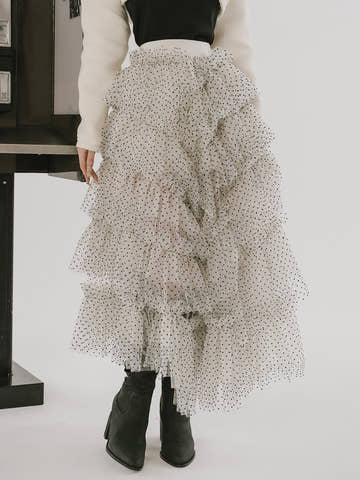 モデル：160cm（着用サイズ：FREE　着用カラー：WHT）