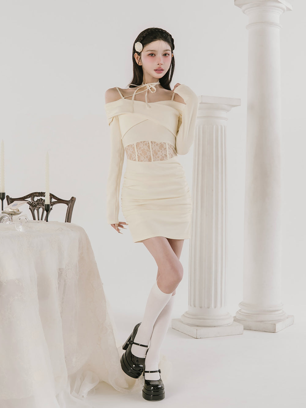 モデル：160cm（着用サイズ：FREE　着用カラー：IVO）