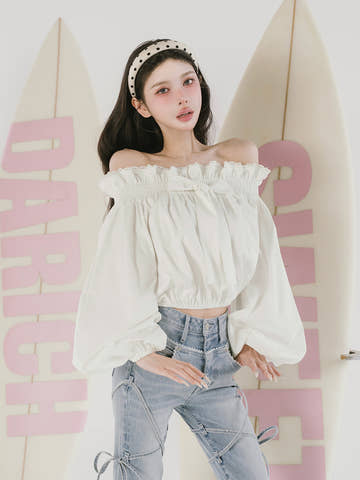 モデル：160cm（着用サイズ：FREE　着用カラー：WHT）