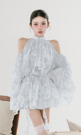 モデル：160cm（着用サイズ：FREE　着用カラー：SAX）