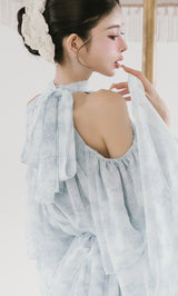 モデル：160cm（着用サイズ：FREE　着用カラー：SAX）