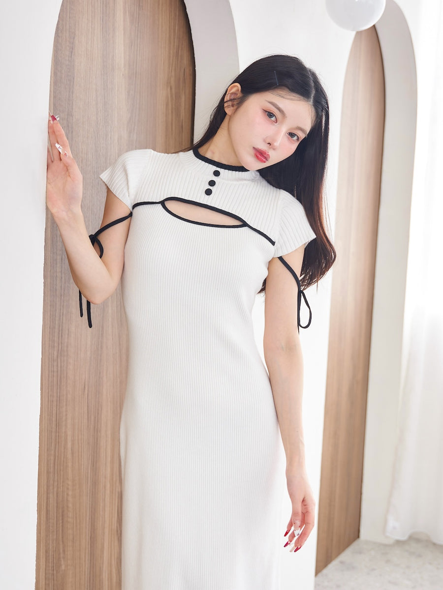 モデル：160cm（着用サイズ：FREE　着用カラー：IVO）