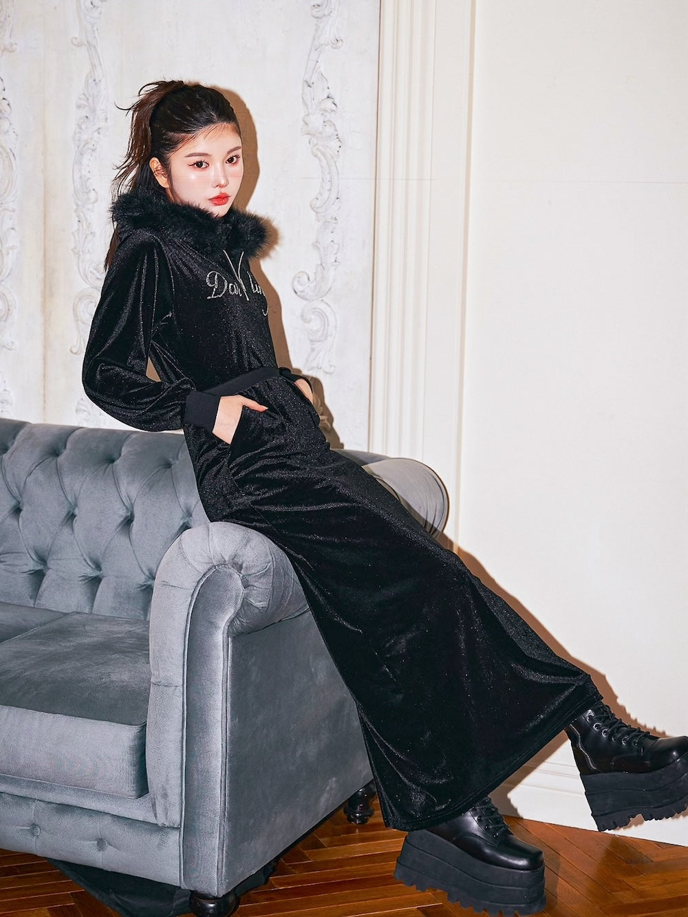 モデル：160cm（着用サイズ：FREE　着用カラー：BLK）