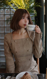 モデル：160cm（着用サイズ：FREE　着用カラー：BRN）