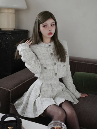モデル：160cm（着用サイズ：FREE　着用カラー：WHT）