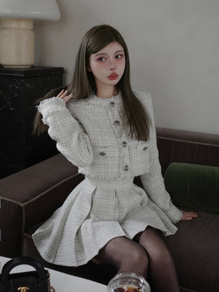 モデル：160cm（着用サイズ：S　着用カラー：WHT）