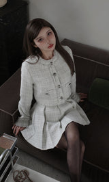 モデル：160cm（着用サイズ：FREE　着用カラー：WHT）