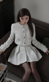 モデル：160cm（着用サイズ：S　着用カラー：WHT）