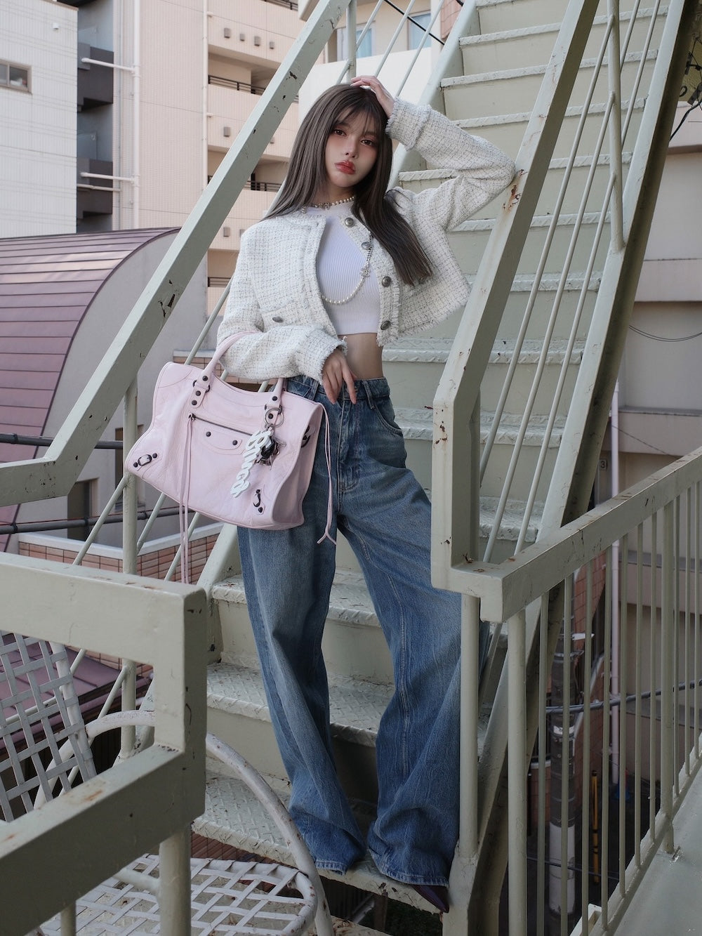 モデル：160cm（着用サイズ：FREE　着用カラー：WHT）