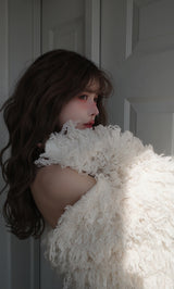 モデル：160cm（着用サイズ：FREE　着用カラー：IVO）