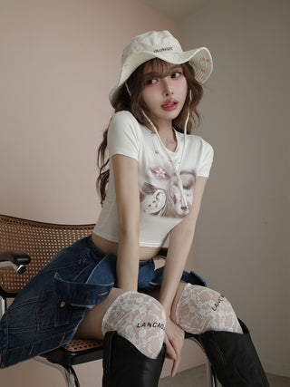 モデル：160cm（着用サイズ：FREE　着用カラー：WHT）