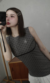 モデル：160cm（着用サイズ：FREE　着用カラー：GRY）