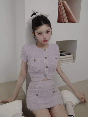 モデル：160cm（着用サイズ：FREE　着用カラー：LLC）