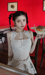 モデル：160cm（着用サイズ：FREE　着用カラー：WHT）