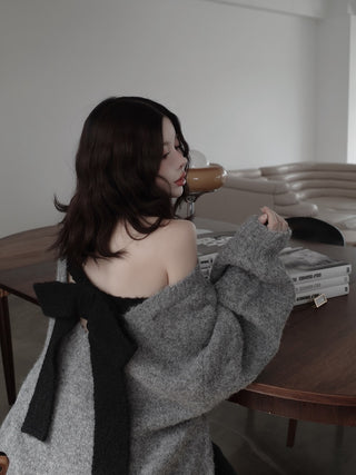 モデル：160cm（着用サイズ：FREE　着用カラー：GRY）