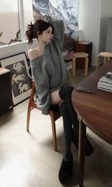モデル：160cm（着用サイズ：FREE　着用カラー：GRY）