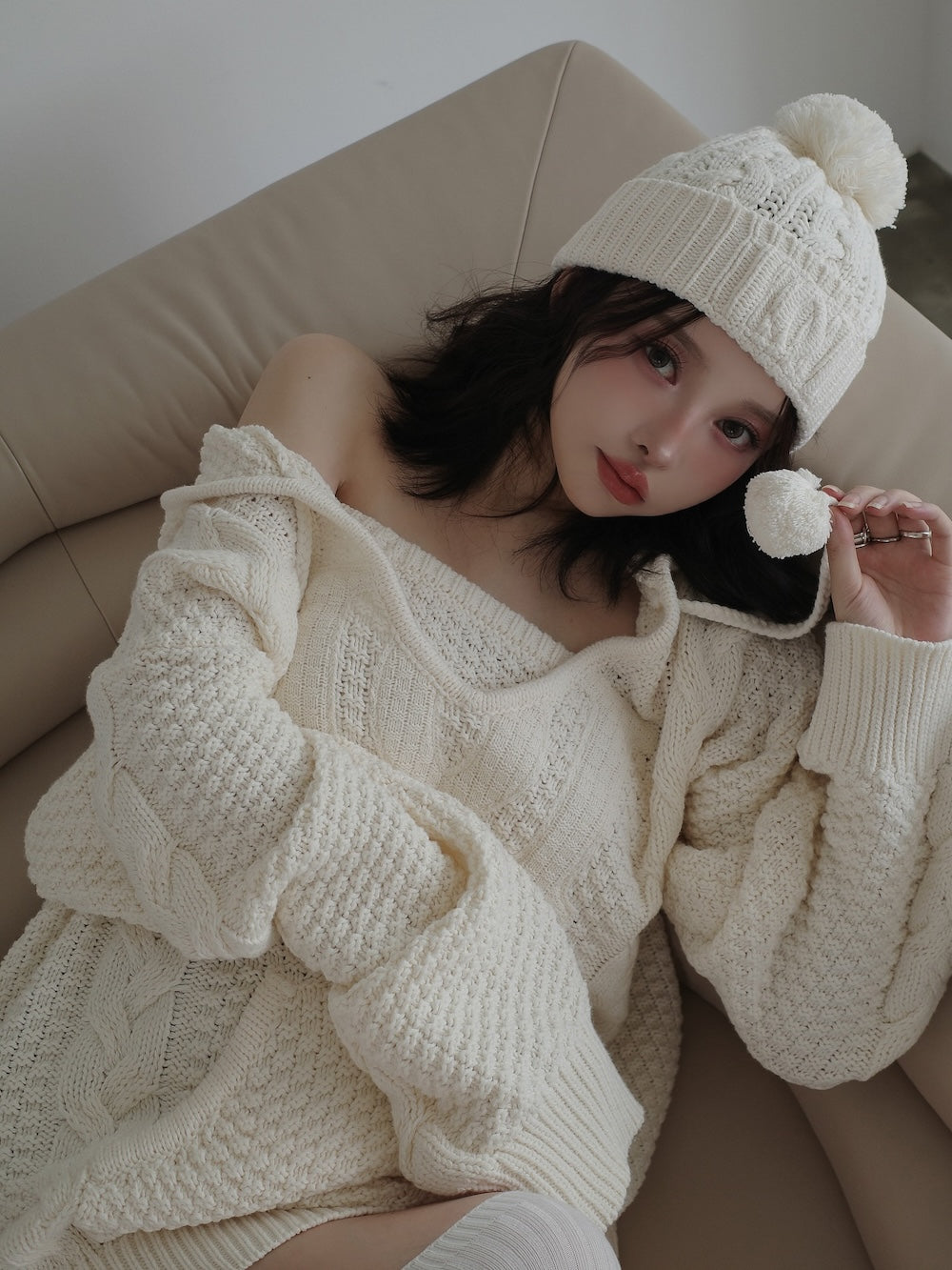 モデル：160cm（着用サイズ：FREE　着用カラー：IVO）