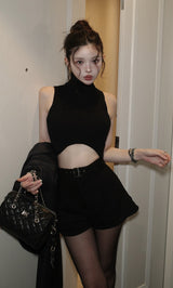 モデル：160cm（着用サイズ：S　着用カラー：BLK）