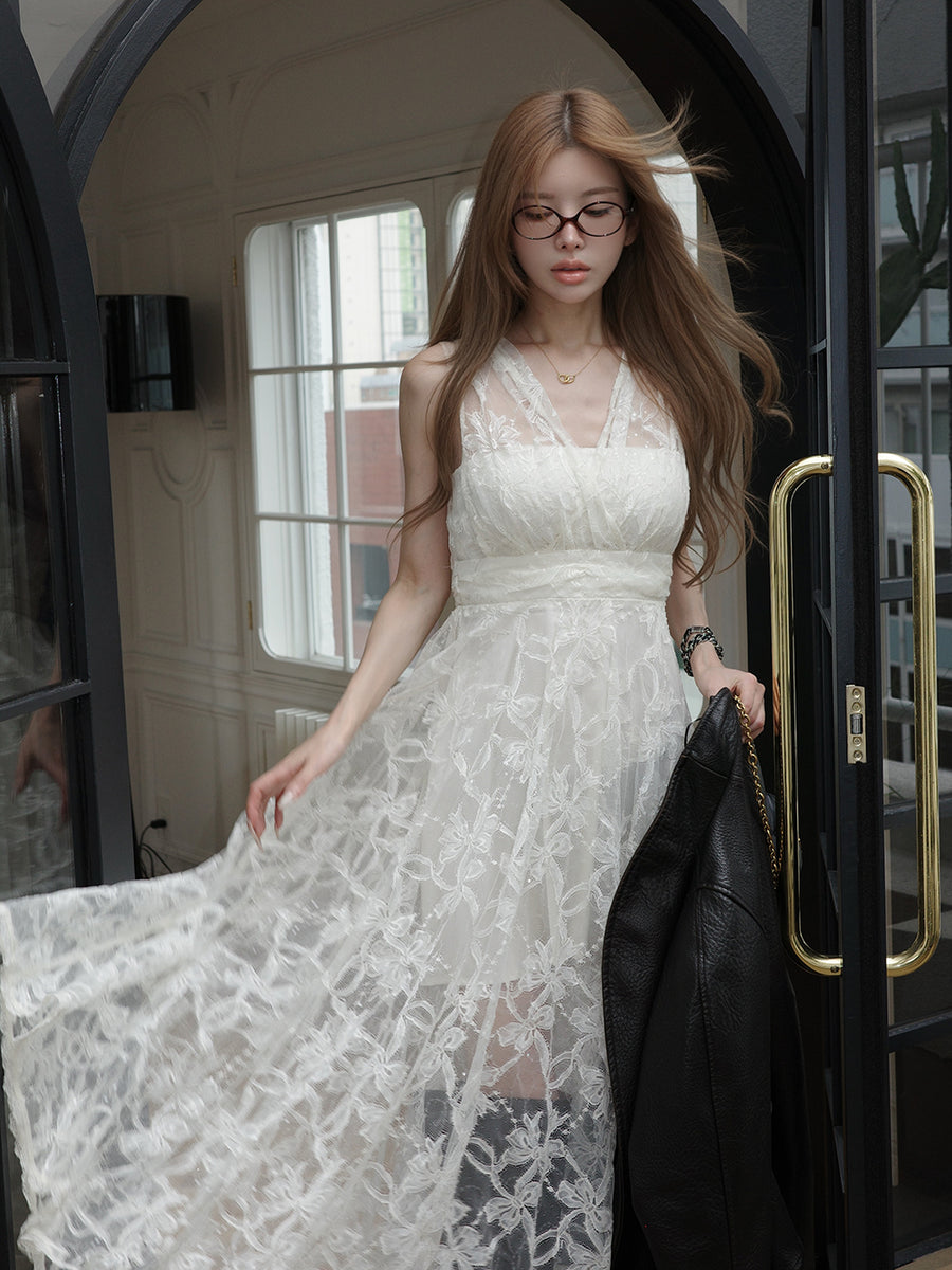 モデル：160cm（着用サイズ：FREE　着用カラー：WHT）