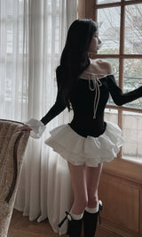 モデル：160cm（着用サイズ：FREE　着用カラー：BLK）