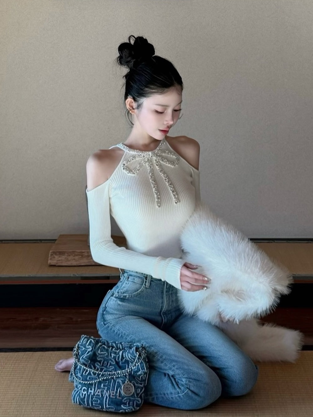 モデル：160cm（着用サイズ：FREE　着用カラー：IVO）