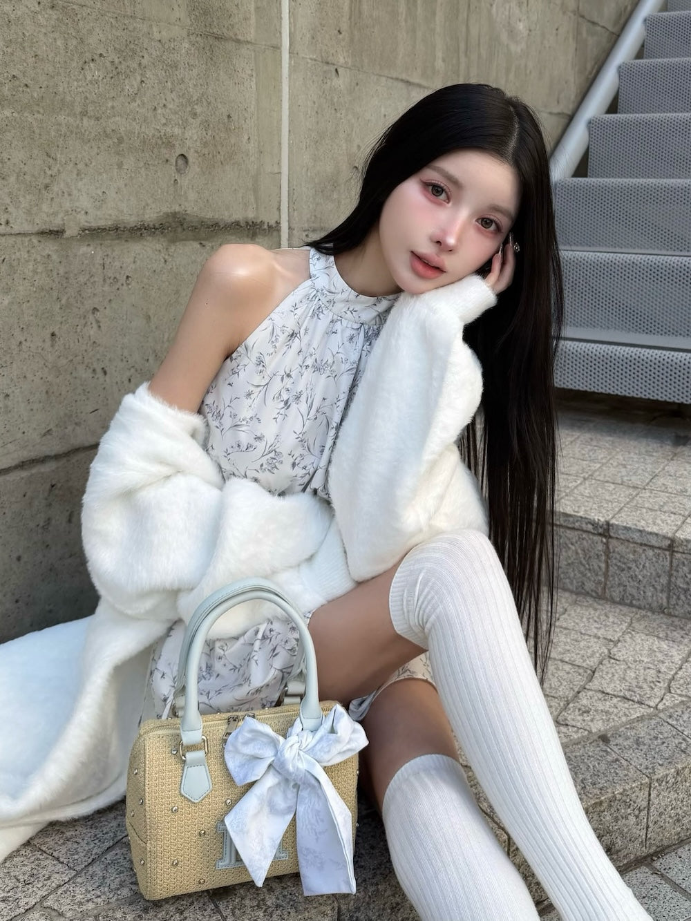 モデル：160cm（着用サイズ：FREE　着用カラー：GRY）