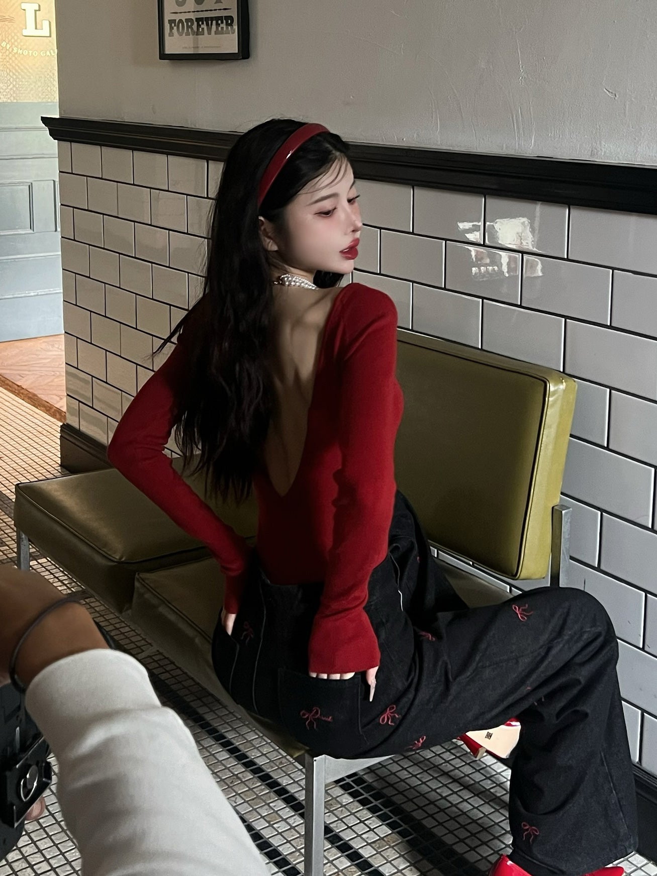 モデル：160cm（着用サイズ：FREE　着用カラー：RED）