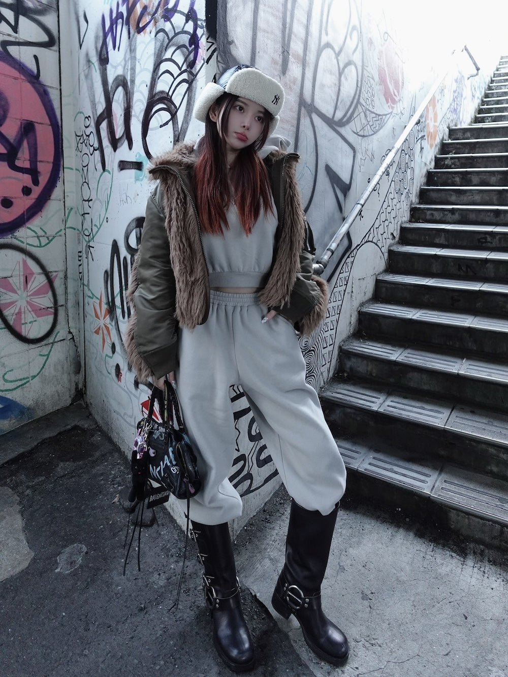 Darich - ダーリッチ Darich Dベアスタッズスウェットセットアップ freeサイズ Dベアスタッズスウェットセットアップ – Darich