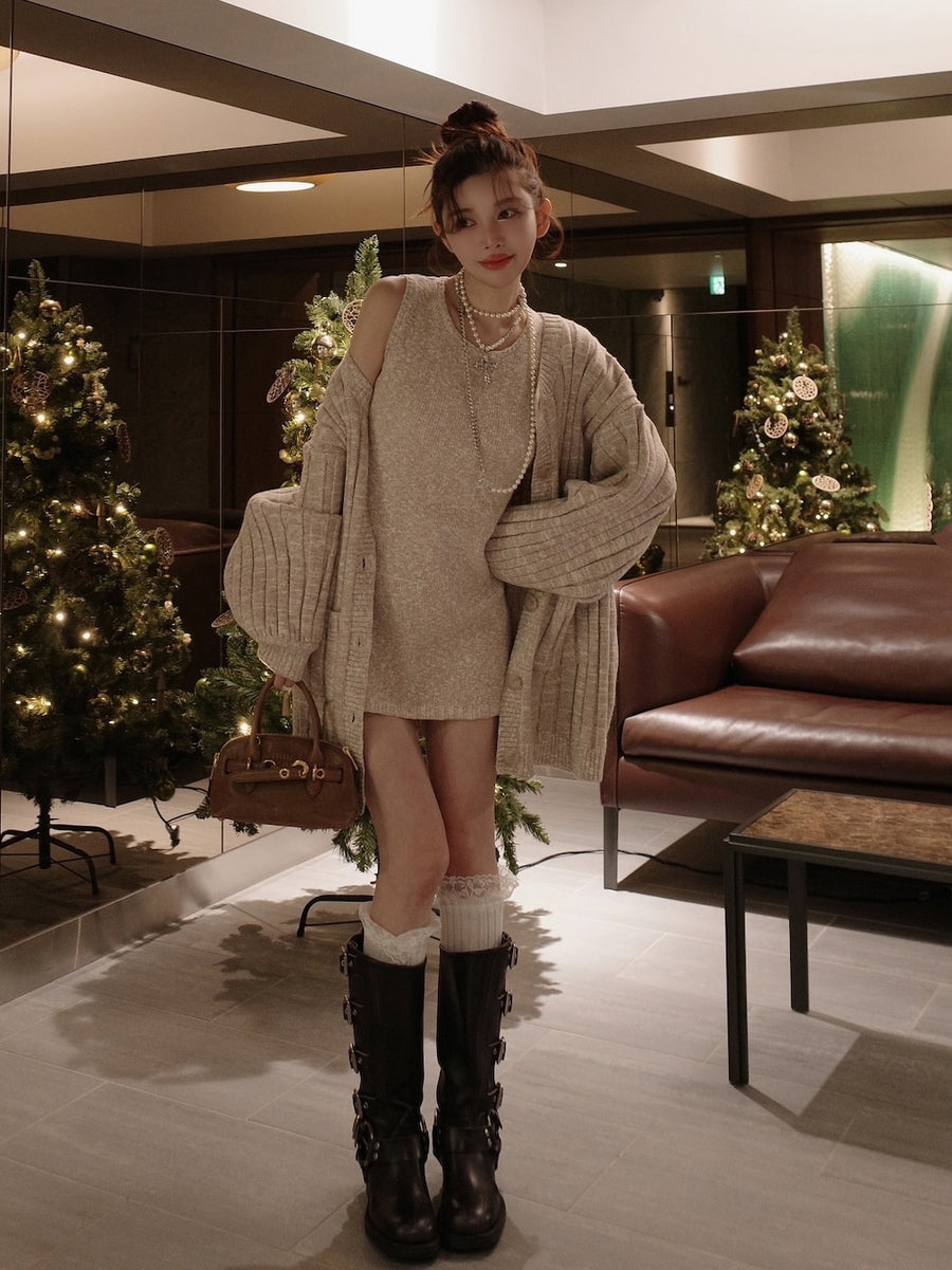 モデル：160cm（着用サイズ：FREE　着用カラー：BEG）