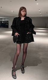 モデル：160cm（着用サイズ：FREE　着用カラー：BLK）
