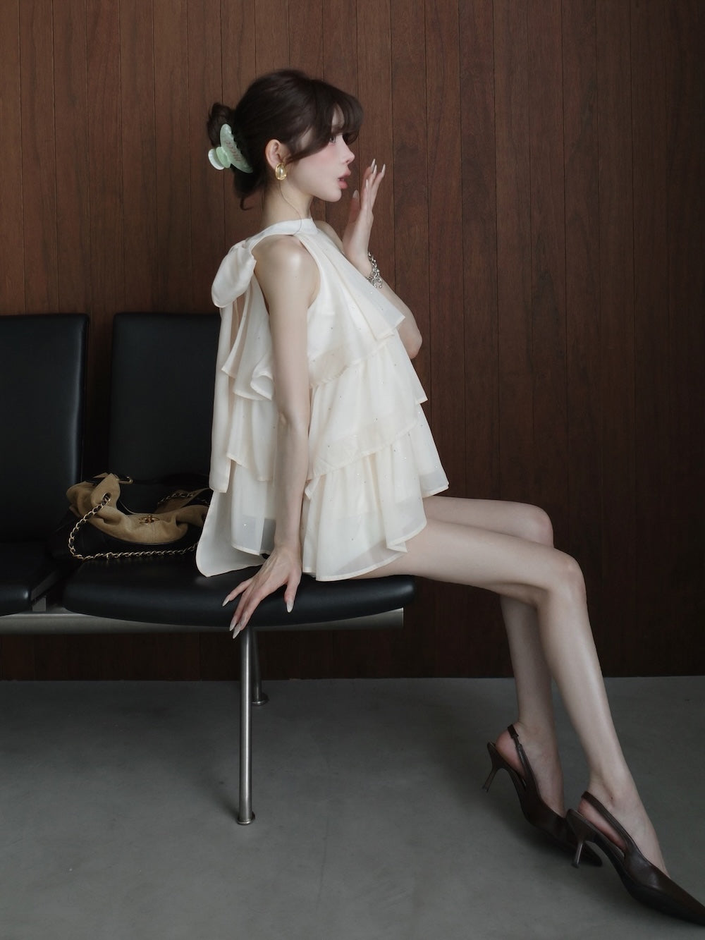 モデル：160cm（着用サイズ：FREE　着用カラー：IVO）