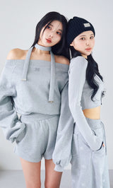 モデル：160cm（着用サイズ：FREE　着用カラー：GRY）