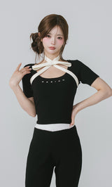 モデル：158cm（着用サイズ：FREE　着用カラー：BLK）