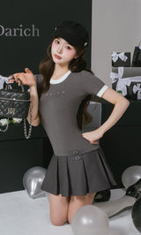 モデル：158cm（着用サイズ：FREE　着用カラー：GRY）