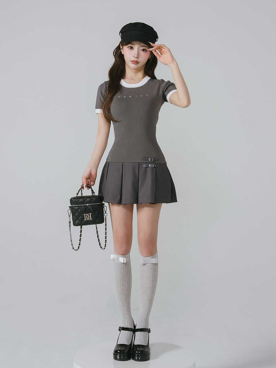 モデル：158cm（着用サイズ：FREE　着用カラー：GRY）