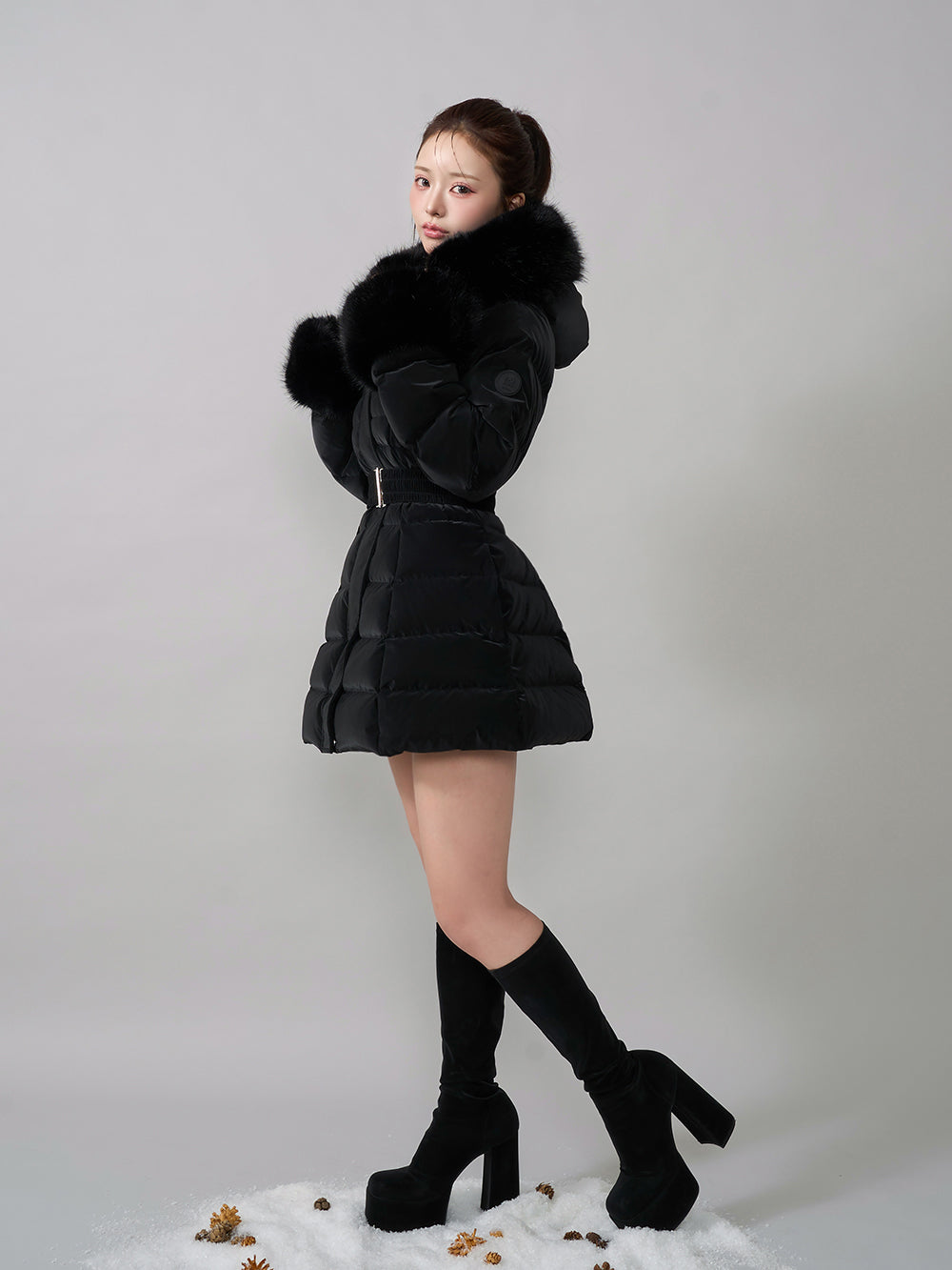 モデル：158cm（着用サイズ：S　着用カラー：BLK）