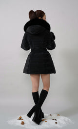 モデル：158cm（着用サイズ：S　着用カラー：BLK）