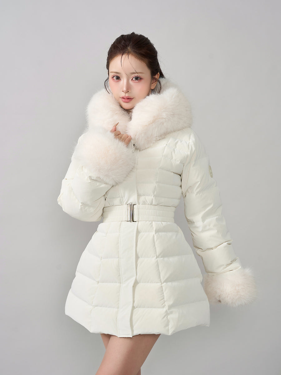 モデル：158cm（着用サイズ：S　着用カラー：WHT）
